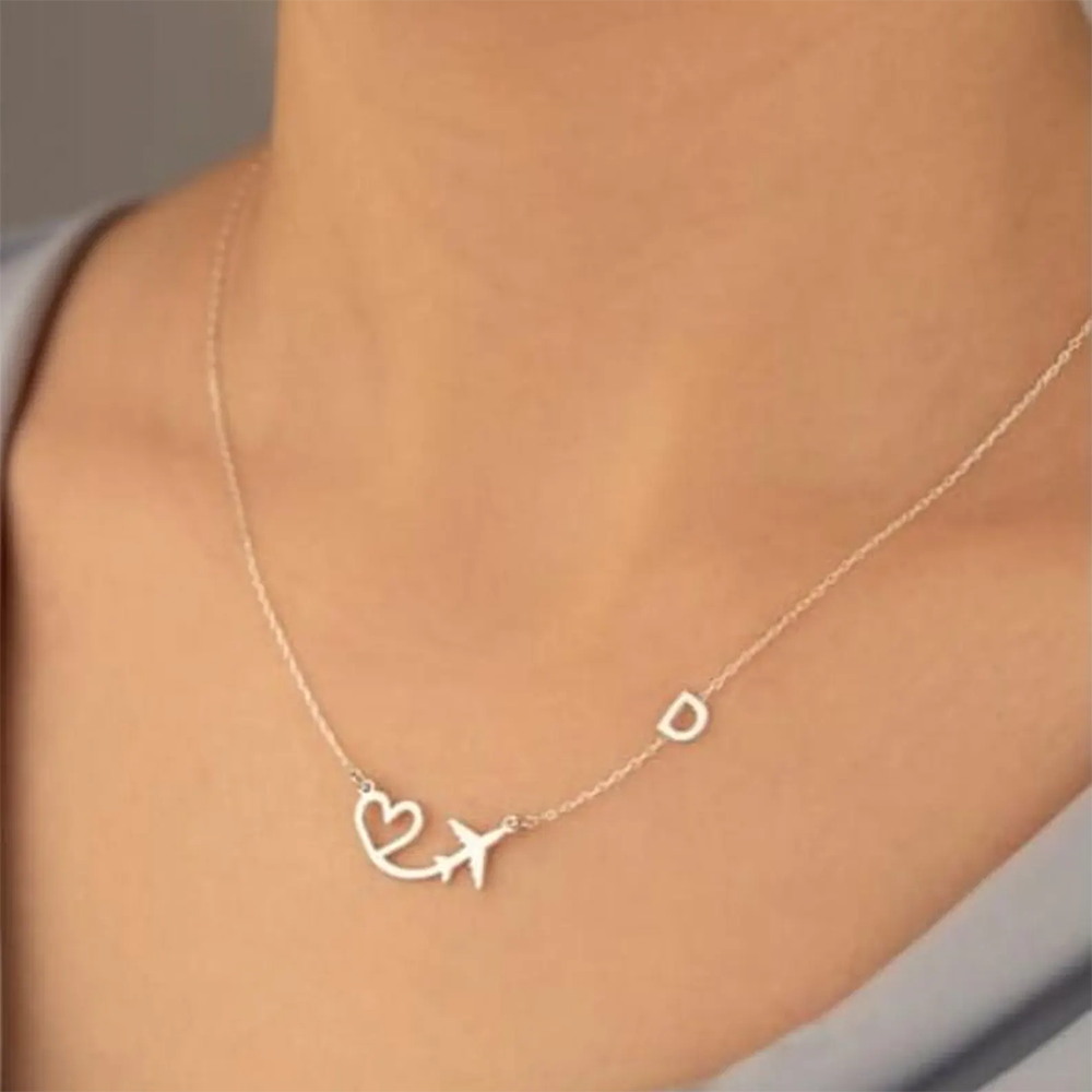 Personalized Heart Airplane In - Name Necklace Custom recension och pris